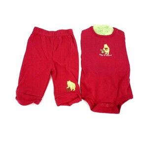 Winne the Pooh Babys 1st Christmas 2 Piece Set Red Body Suit Pants Disney 0-3 M